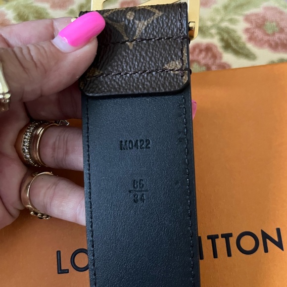 ❌SOLD❌Gorgeous Louis Vuitton Monogram Belt that’s in excellent condition! - Picture 16 of 16